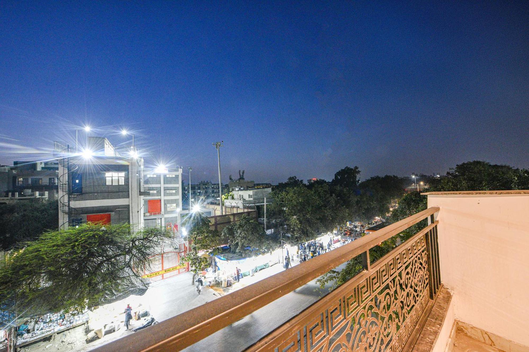 Fabhotel Tree House - Nr Yashobhoomi Convention Centre Hotel New Delhi